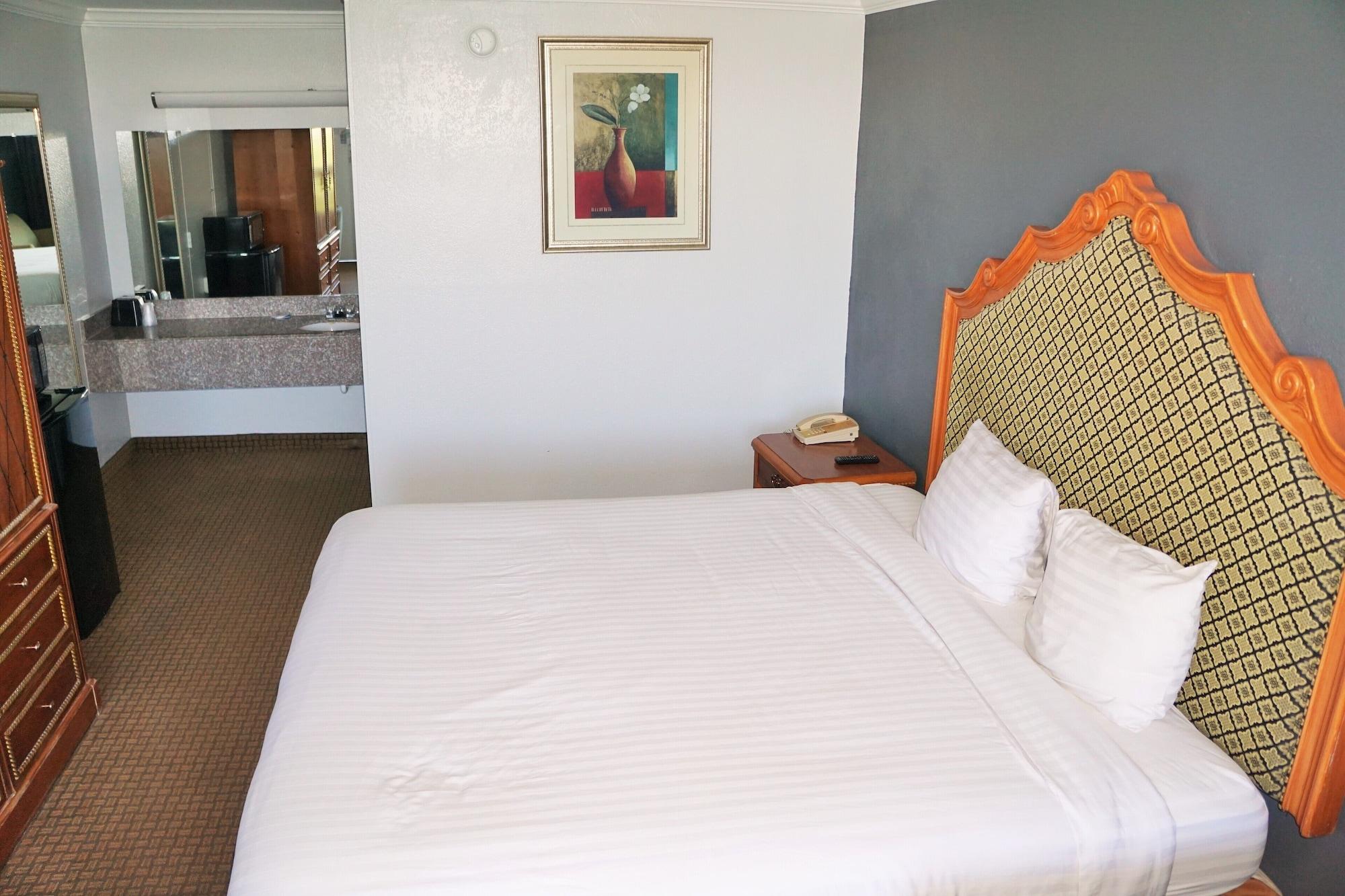 Hotel Elev8 Conroe Buitenkant foto